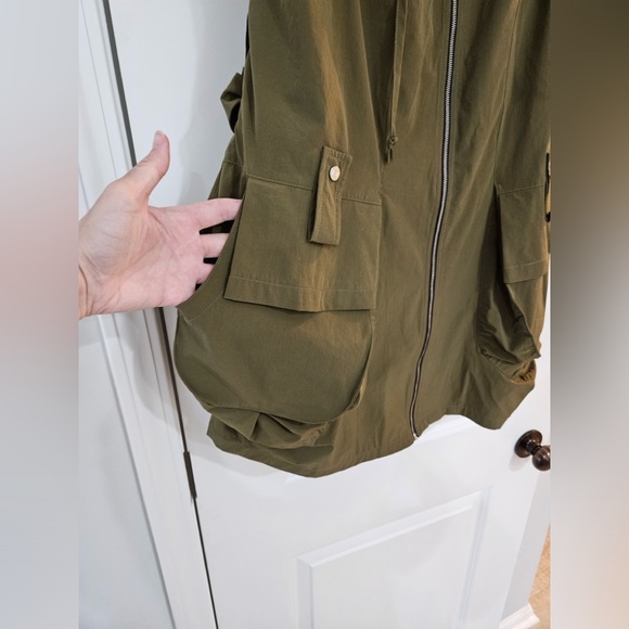 DZ Havael Couture Women’s Utility Vest in Army Green, Size Large-Worn Once. EUC - Picture 2 of 12